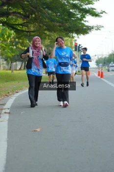 Runner Photo 3230221