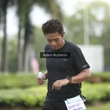 Runner Photo 3230236