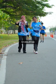 Runner Photo 3230259