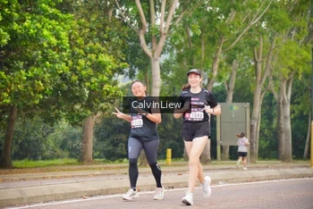 Runner Photo 3230371