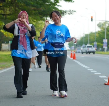 Runner Photo 3230417