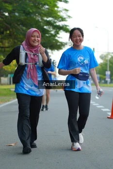 Runner Photo 3230453