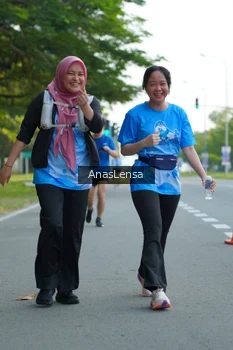 Runner Photo 3230466