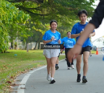 Runner Photo 3230470