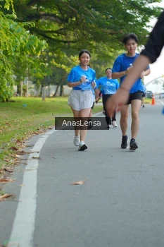 Runner Photo 3230474