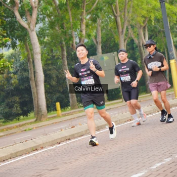 Runner Photo 3230544