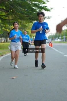 Runner Photo 3230559
