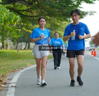 Runner Photo 3230569