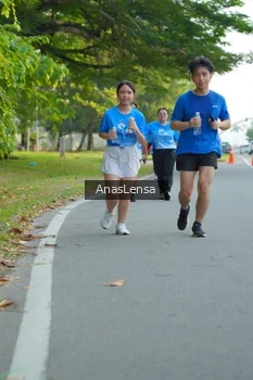 Runner Photo 3230587