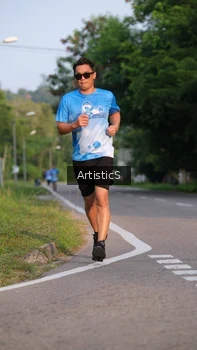 Runner Photo 3230610