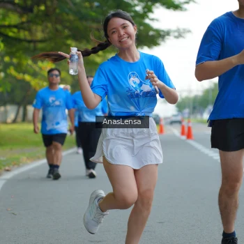 Runner Photo 3230616