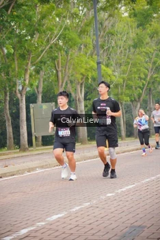Runner Photo 3230665