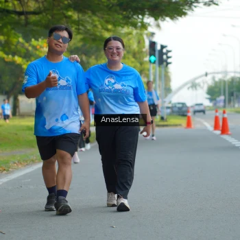 Runner Photo 3230746