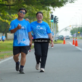 Runner Photo 3230753