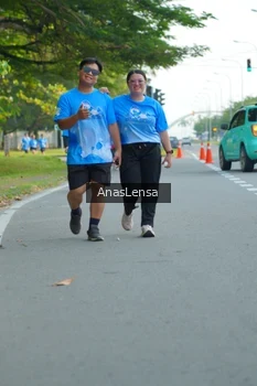 Runner Photo 3230851