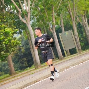 Runner Photo 3230921