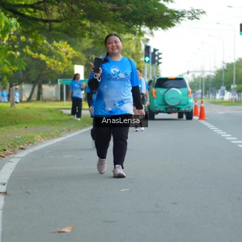Runner Photo 3231019