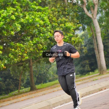 Runner Photo 3231045