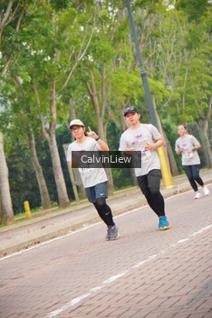 Runner Photo 3231057