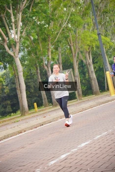 Runner Photo 3231102