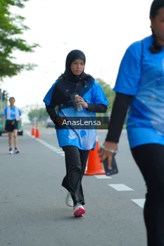 Runner Photo 3231209