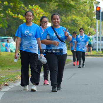 Runner Photo 3231677