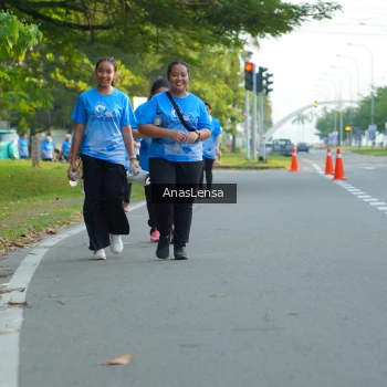 Runner Photo 3231702