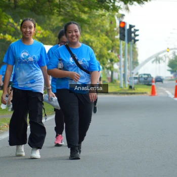 Runner Photo 3231764