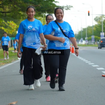 Runner Photo 3231892