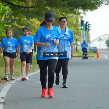 Runner Photo 3232095
