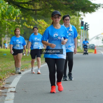 Runner Photo 3232100