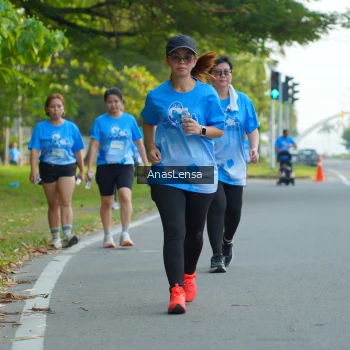 Runner Photo 3232105