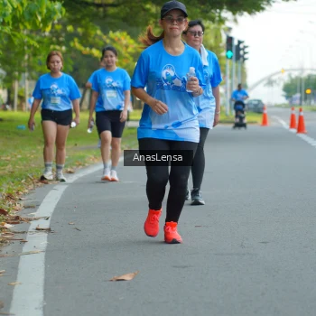 Runner Photo 3232117