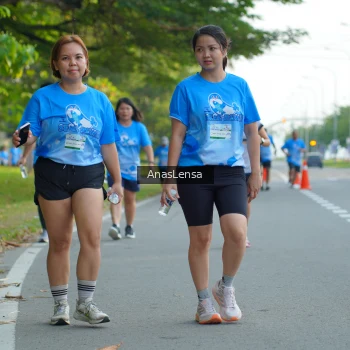 Runner Photo 3232366