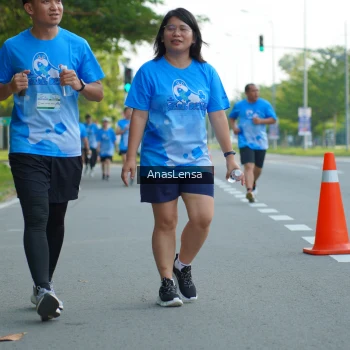 Runner Photo 3232541