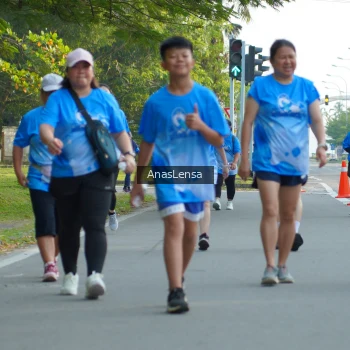 Runner Photo 3232684