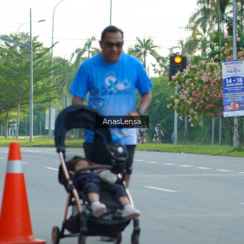 Runner Photo 3232756