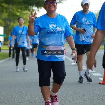 Runner Photo 3232876