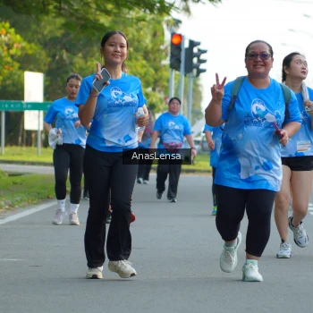 Runner Photo 3233102
