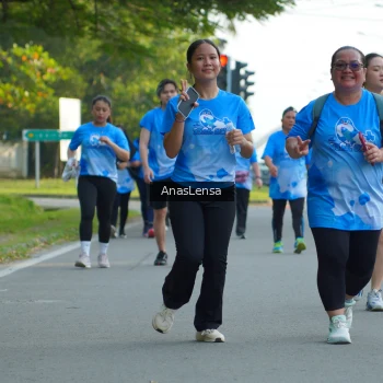 Runner Photo 3233168