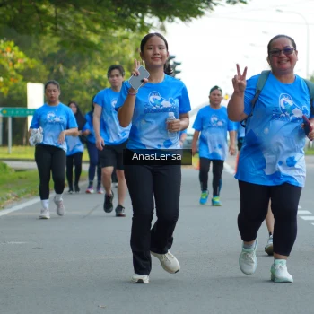 Runner Photo 3233179