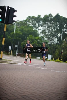 Runner Photo 3233385