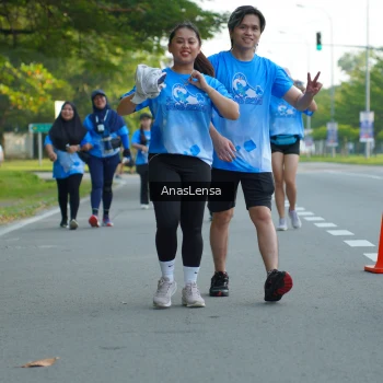 Runner Photo 3233411