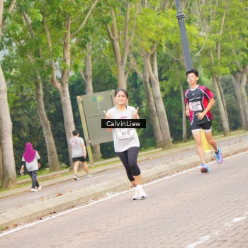 Runner Photo 3233474