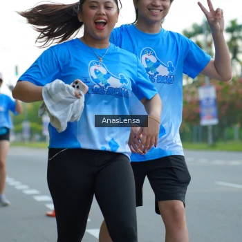 Runner Photo 3233575