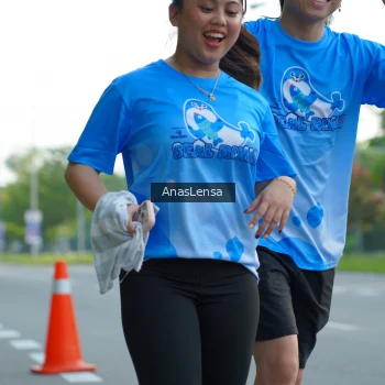 Runner Photo 3233577