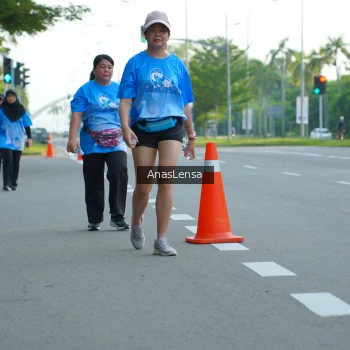 Runner Photo 3233672