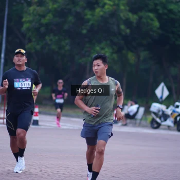 Runner Photo 3233736