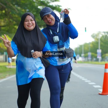 Runner Photo 3233740