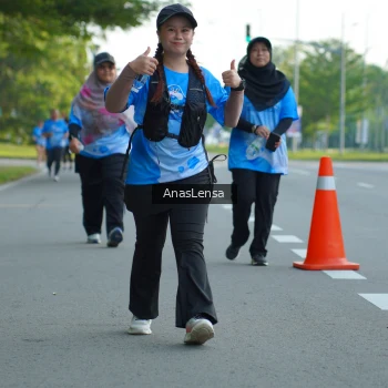 Runner Photo 3233804